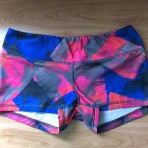 Medium FLEO Shorts